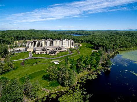 Catskills Hotel .